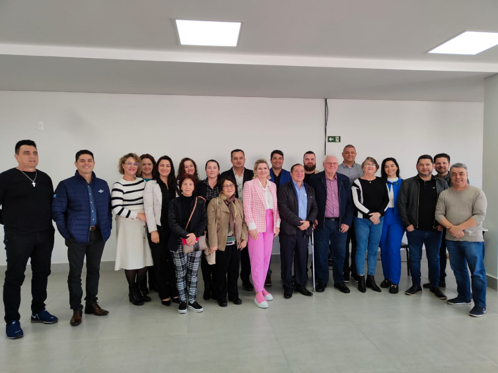 Comitiva de líderes do sul do estado visitaram Agência de Desenvolvimento do Sudoeste
