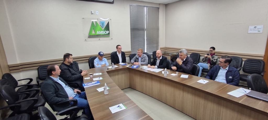ADR Sudoeste participa de reunião para renovação da Carta do Sudoeste na AMSOP